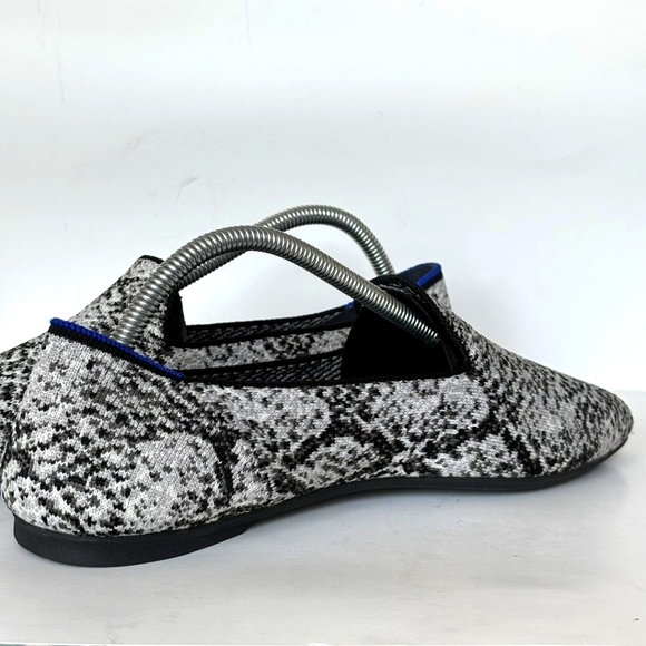 NIB Rothy’s Almond Loafer, Python print, size 10.5 - Picture 6 of 9